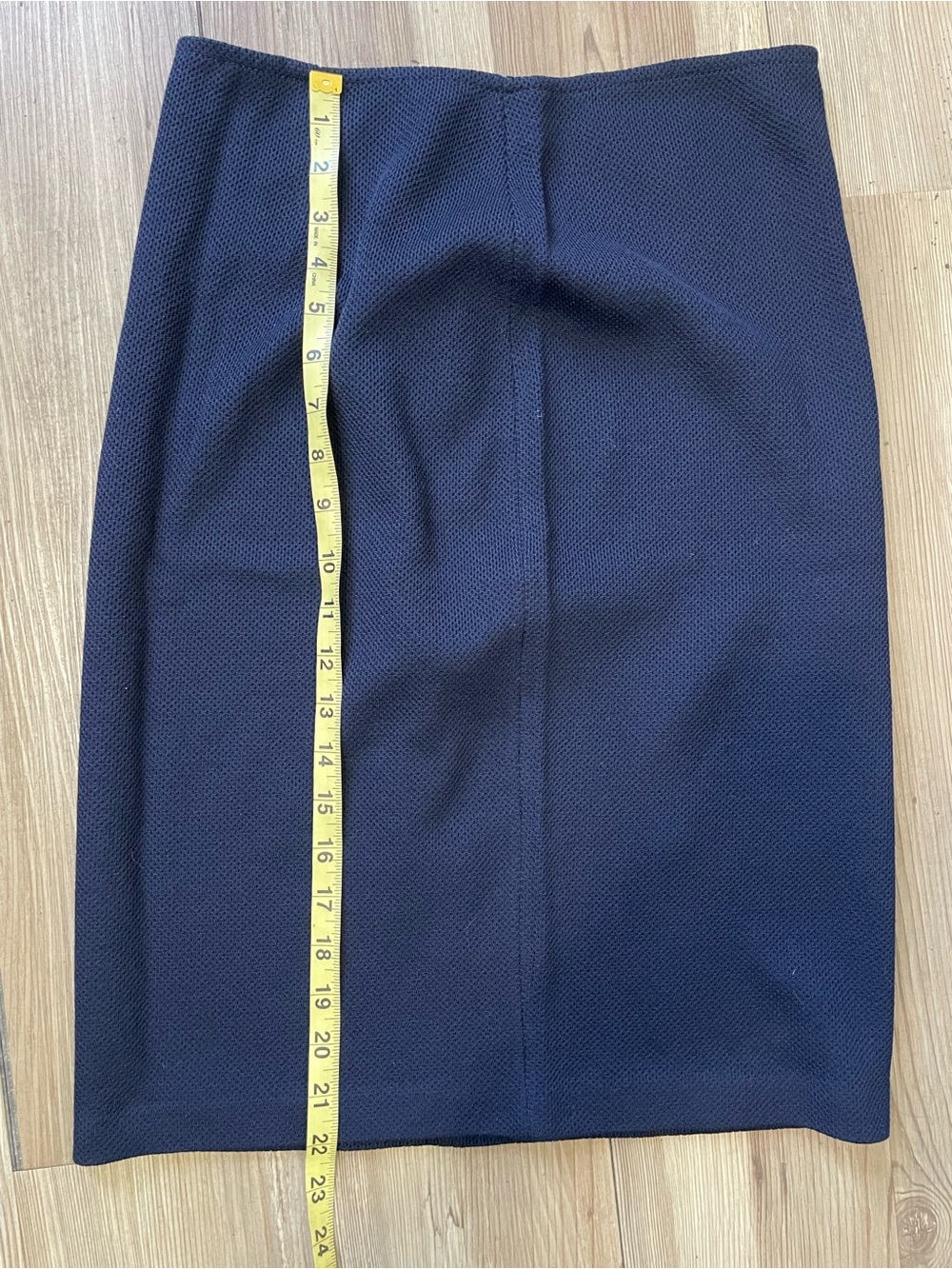 St. John Caviar Navy Blue Pique Knit Pencil Skirt Wool Blend - Picture 2 of 6